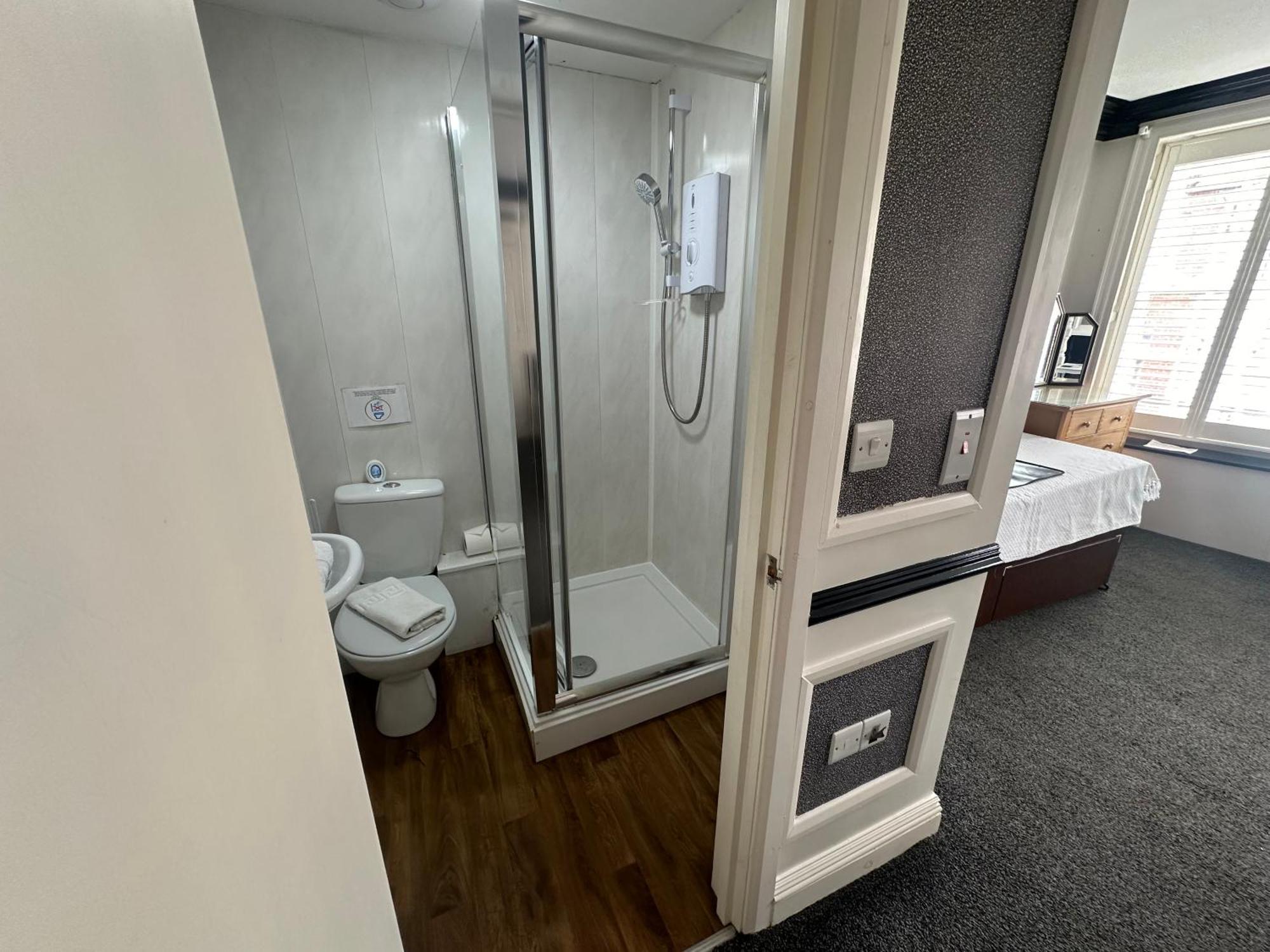 The Barrington Guesthouse Hotel Scarborough Extérieur photo
